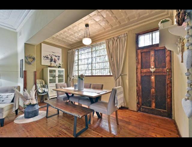 4 BEDROOM HOUSE FOR SALE IN THE HILL